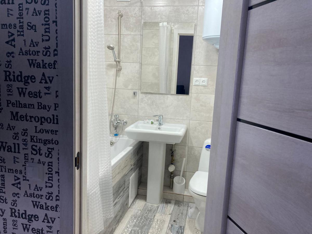 White&grey Апартаменти